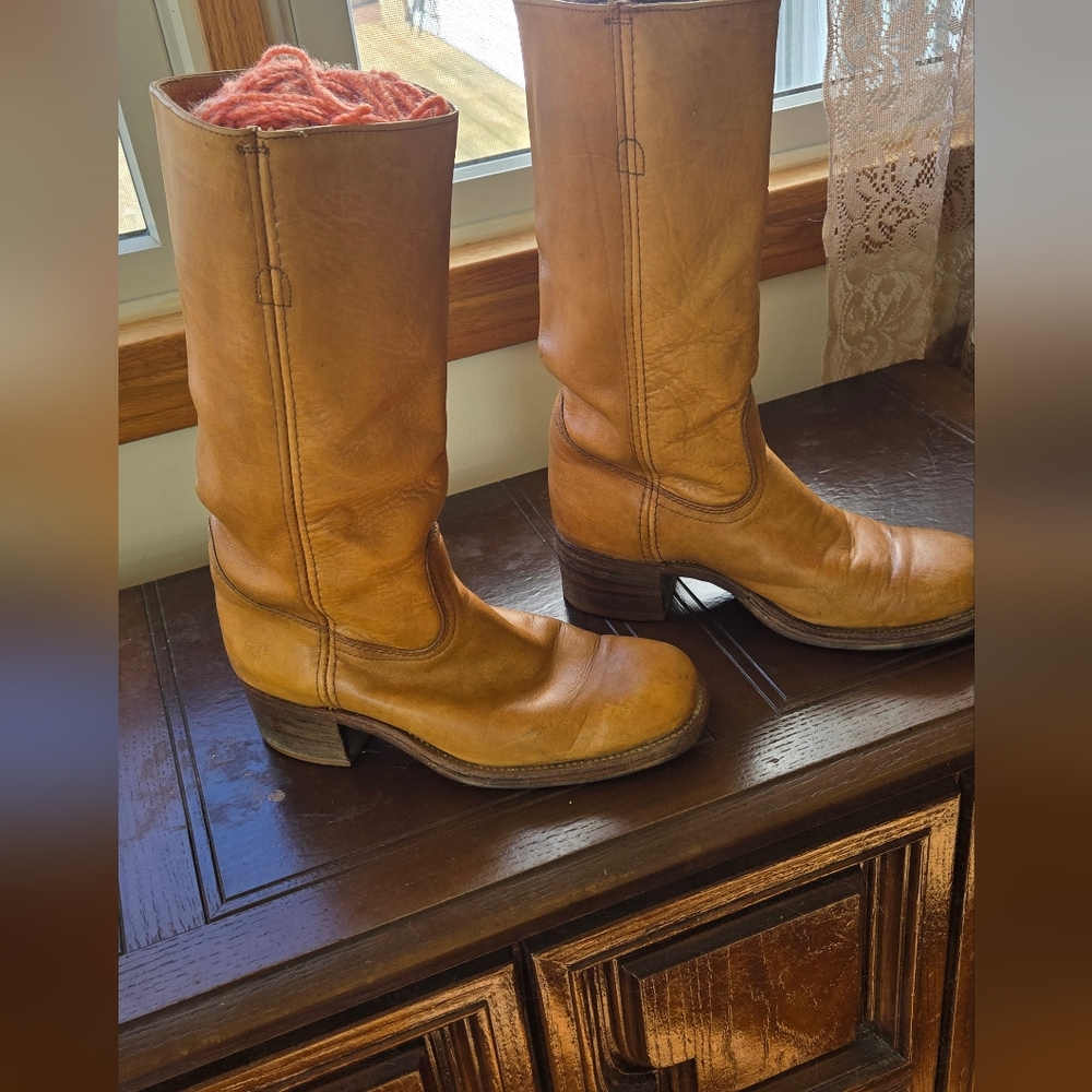 RELISTED!!! MEN'S Vintage Campus Frye Boots Made in the USA !!!!